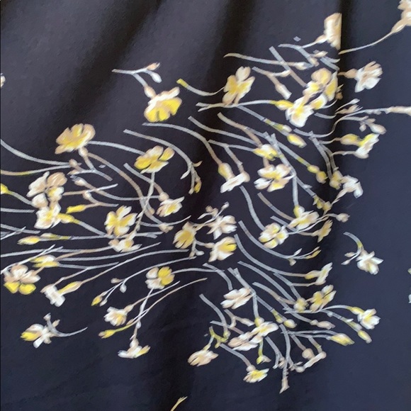 Croft & Barrow Floral Print Blouse - Picture 5 of 7